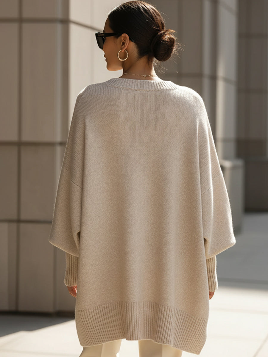 Elegant beige damtröja i mjuk stickad design för höstmode