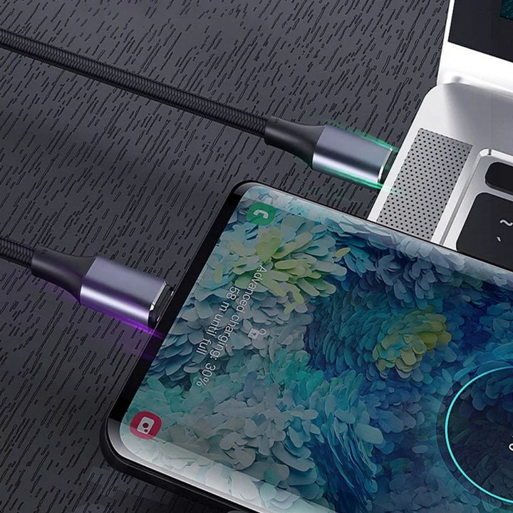 Universell USB-C kabel för laptop och mobil med 100W kapacitet