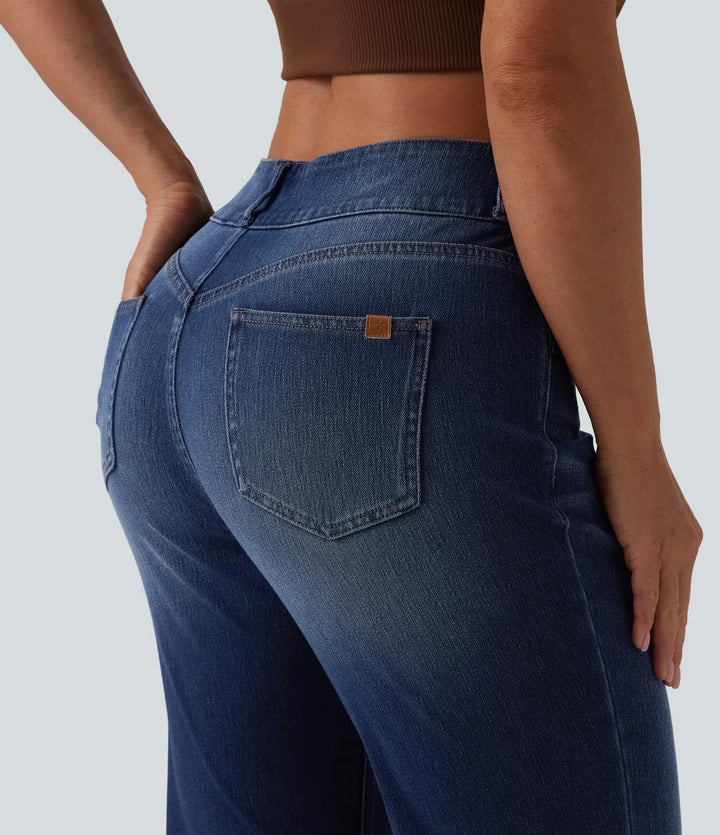 Trendiga modejeans i blått med asymmetrisk midjedesign