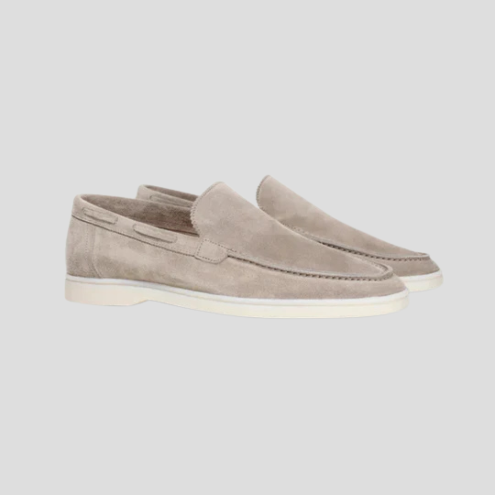 Snygga slip-on skor för män i mjuk mocka för vardag och fest