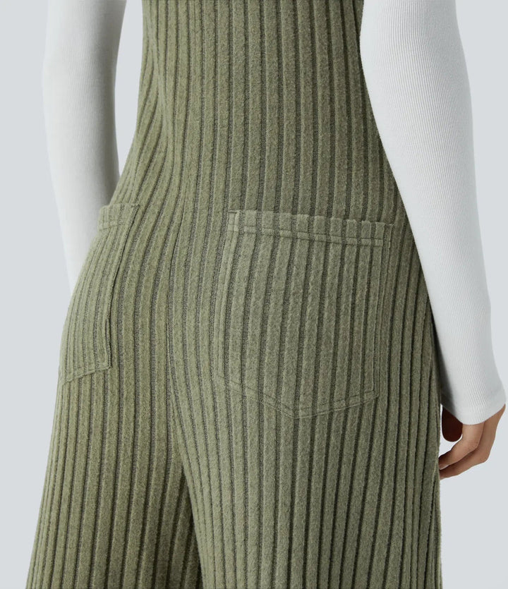 Bekväm ribbad damoverall i stickat material för en avslappnad stil