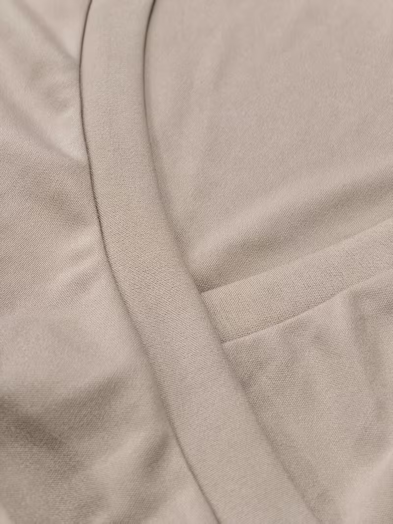 Stilrent blått tvådelat dammode set för en sofistikerad vardagsstil