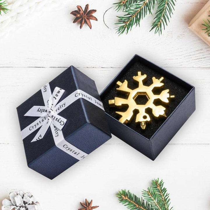 18-i-1 snöflinga multiverktyg i rostfritt stål, kompakt och hållbart med silverfinish, perfekt för gör-det-självare och trädgårdsentusiaster