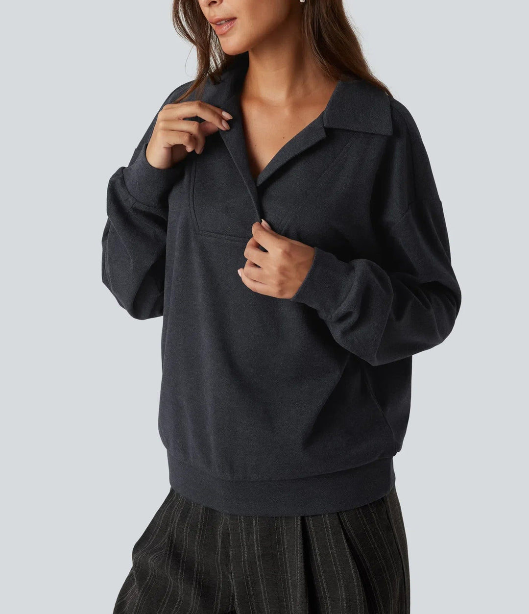 Bekväm sweatshirt för dam med långa ärmar och tidlös design