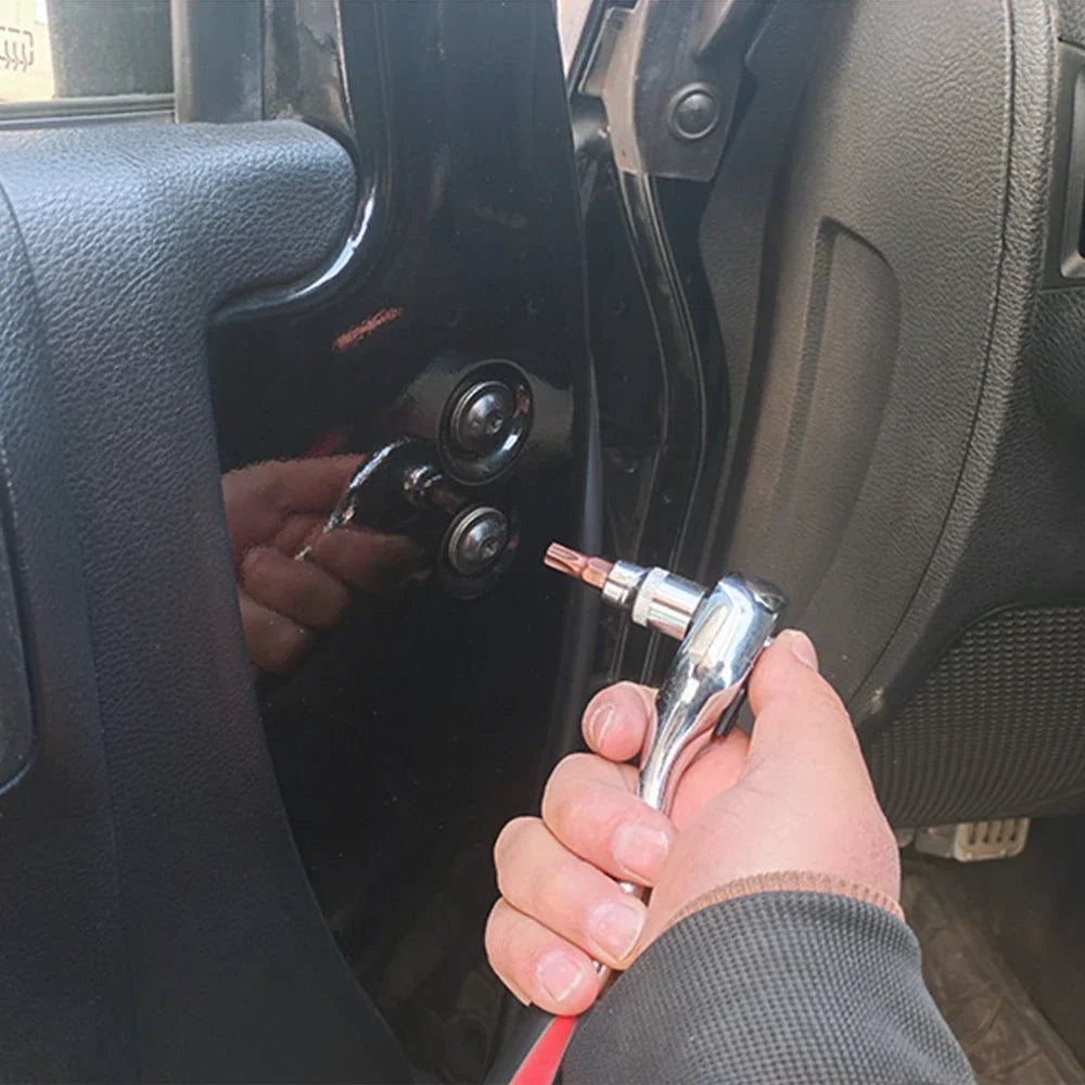 Precisionstipsverktyg från SlimDrive i trångt utrymme