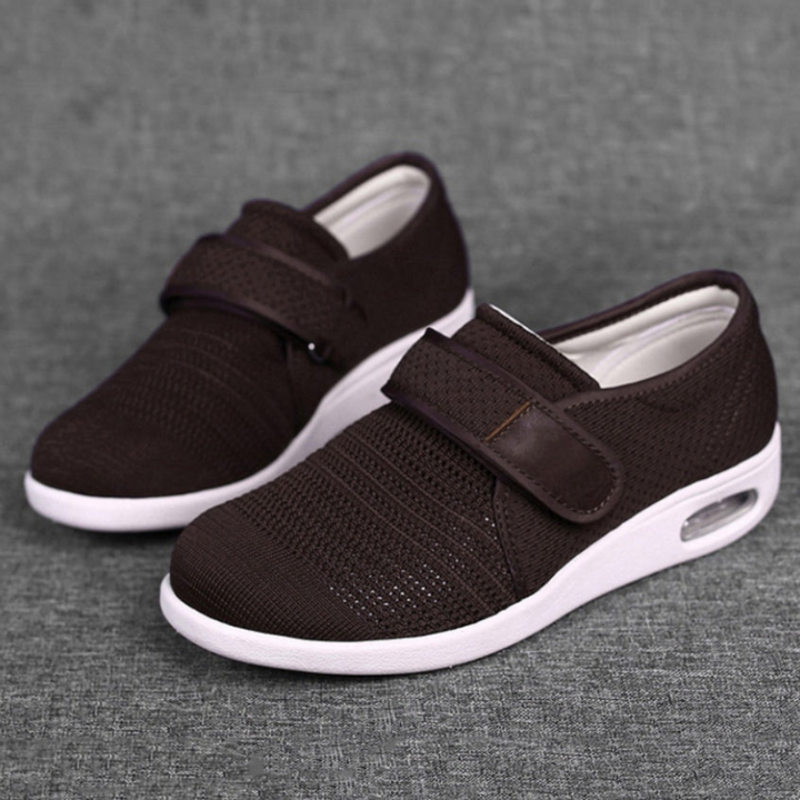 Brunt par ortopediska herrsneakers med kardborreband