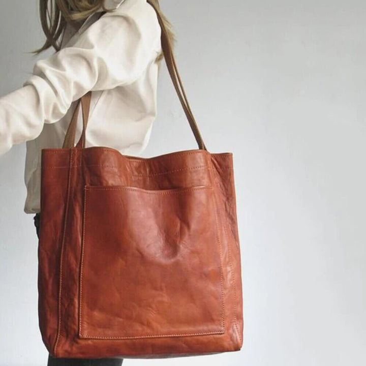 Elegant handväska – rymlig och stilren