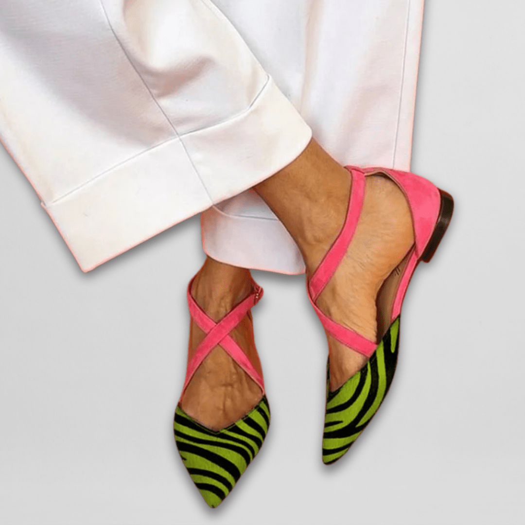 Damskor Monique i grönt med eleganta korslagda remmar