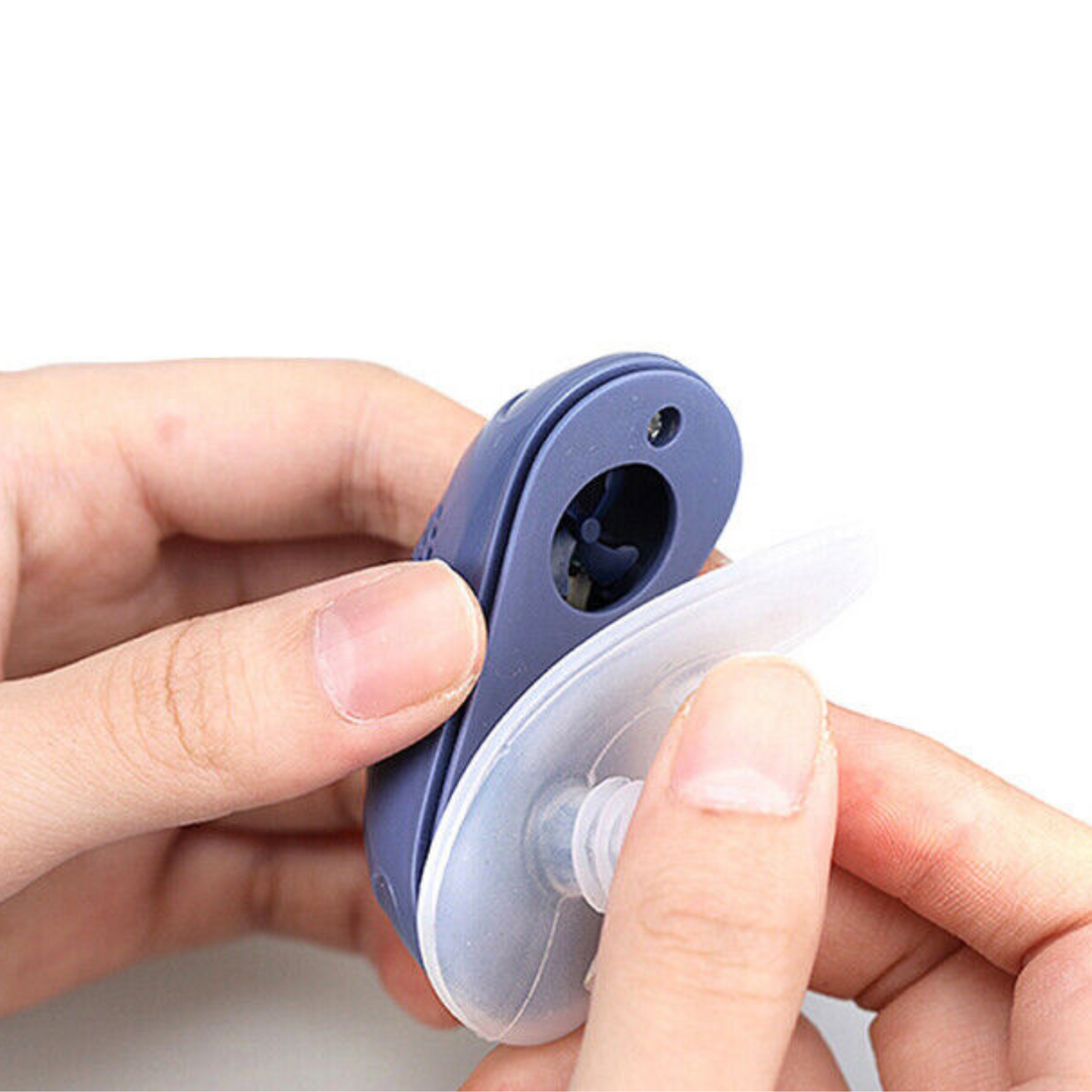 Modern hälsoprodukt mot snarkande med USB-laddkabel