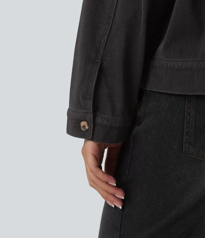 Elegant damjacka med rund hals, perfekt vardagsjacka