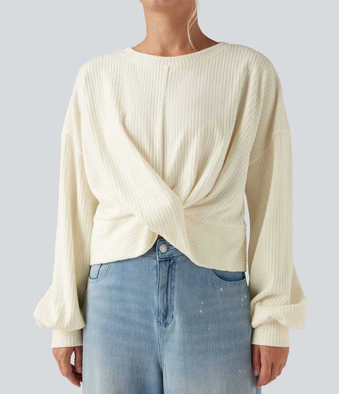 Stilren sweatshirt för dam som passar till vardags och fest