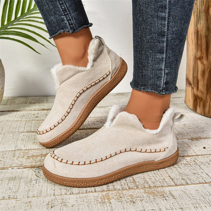 Bekväma damskor som slip-on med värmande foder, halksäker sula och mysig känsla för vinterbruk.