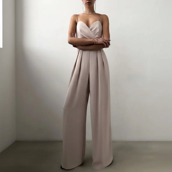 Svart damjumpsuit med V-ringning och elegant design för festkläder