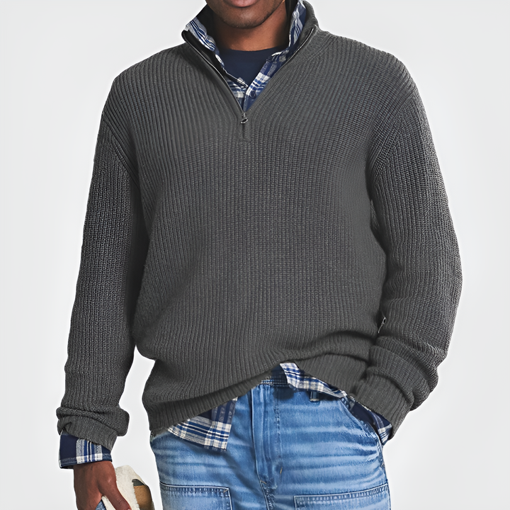 Stilig mörk herrtröja med halv dragkedja i stickat material för smart casual