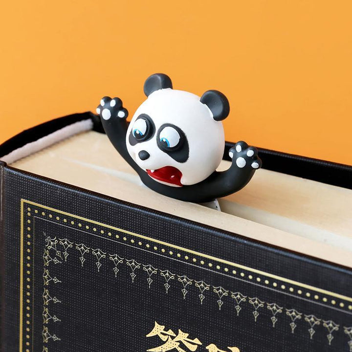 3D-djurbokmärken för barn i färgglad PVC, djurmotiv som panda och hund, perfekt lästillbehör och prydnad.