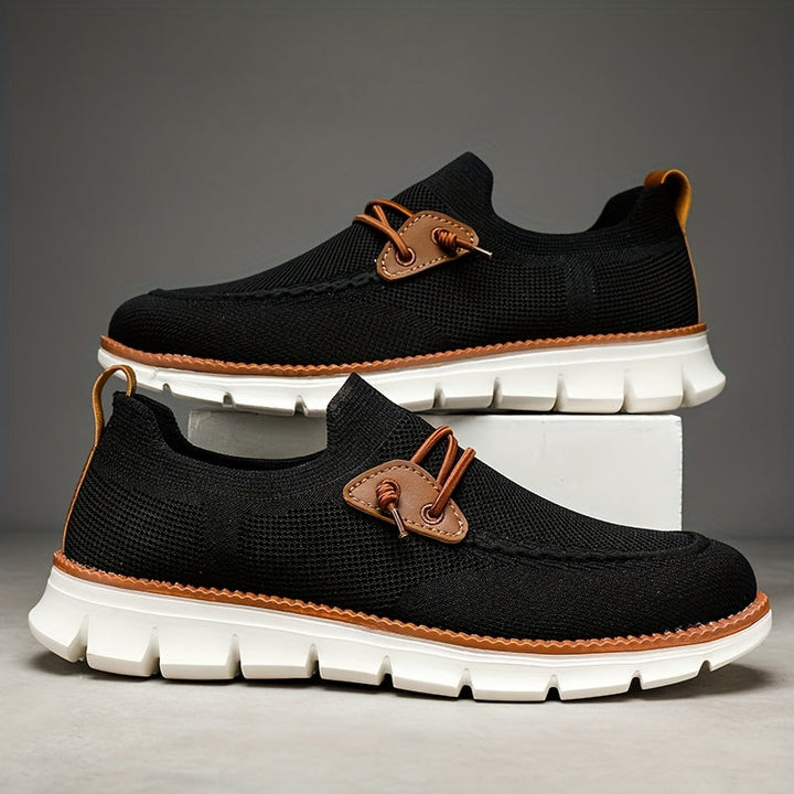 Khakifärgade slip-on skor för herrar, mångsidiga och lätta vardagsskor
