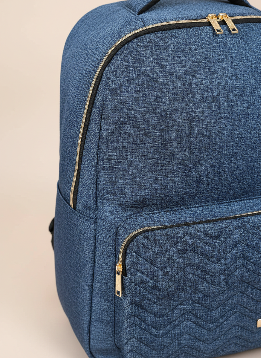 Kompakt 40L kabinväska i ryggsäcksdesign, Travelix, perfekt för att undvika incheckning på flygplatser.