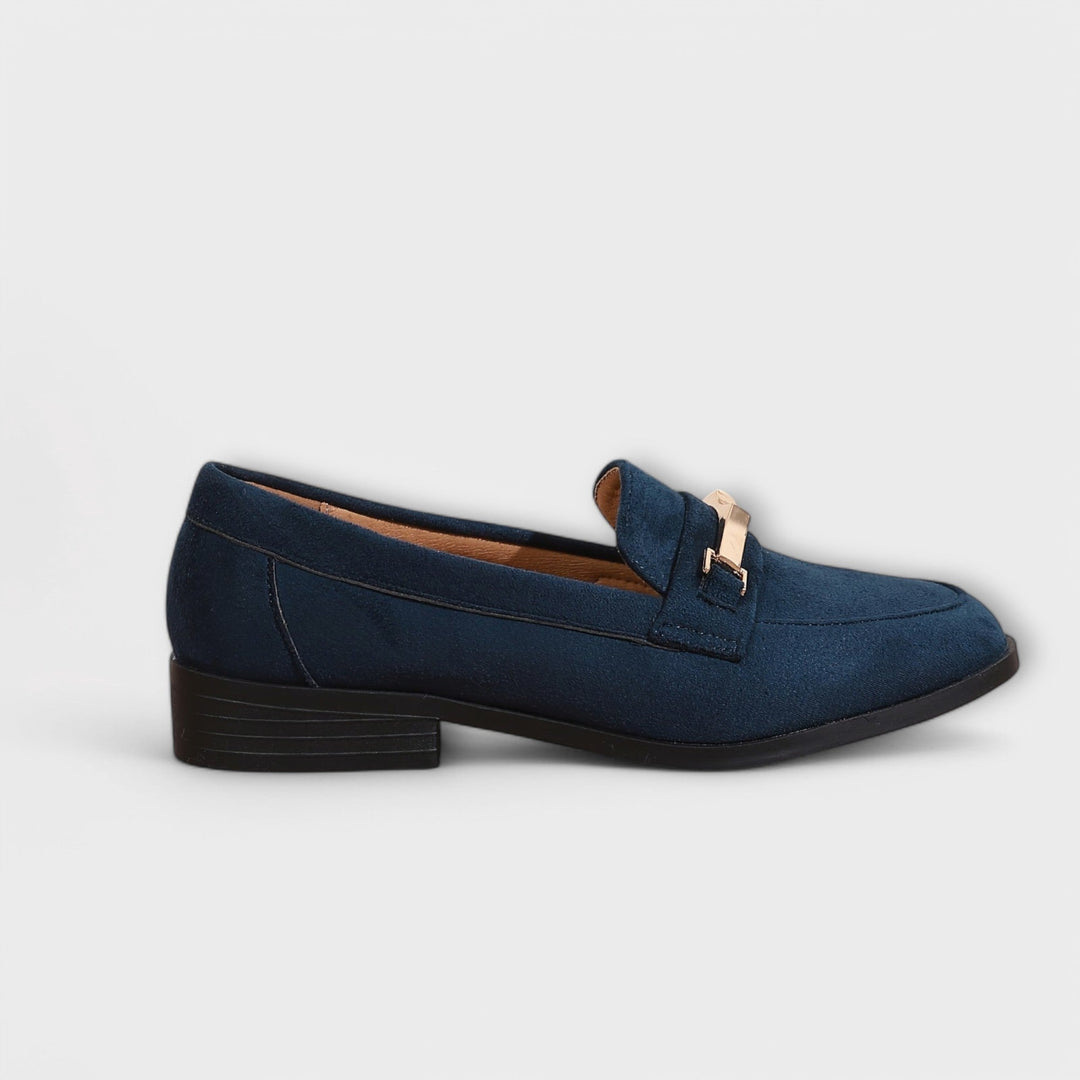 Sula och klack på stilrena dam loafers i mockaimitation