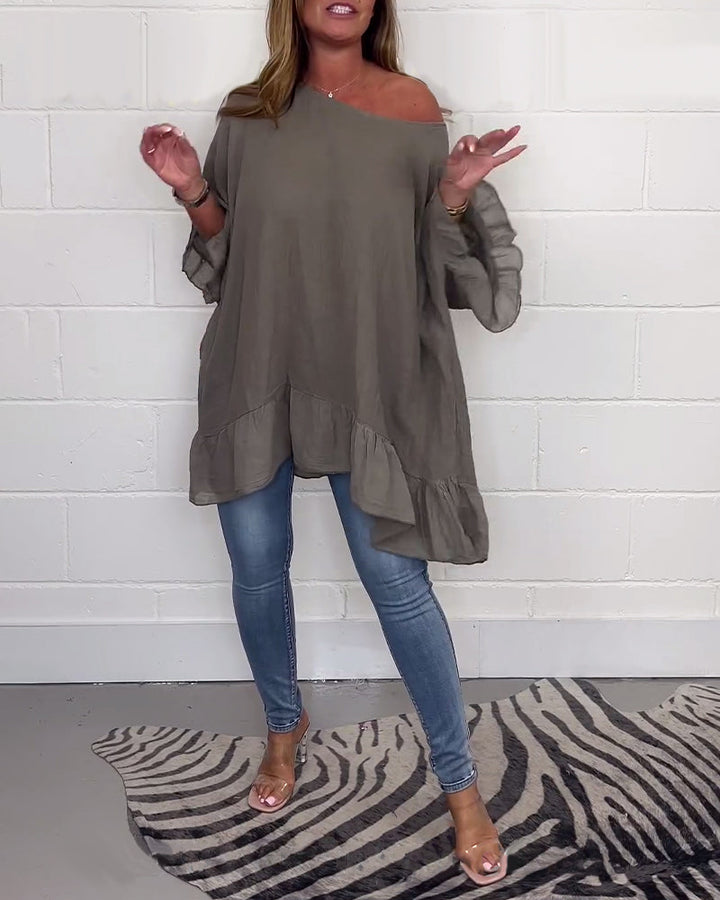 Enfärgad casual topp med volangärm