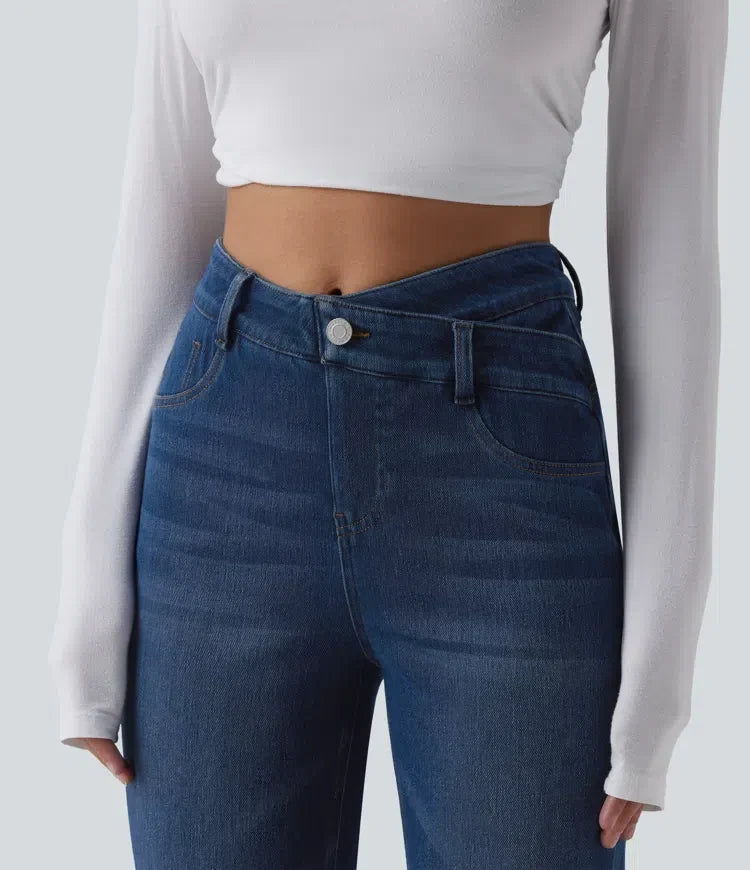Snygga damjeans i bootcut modell med stretch och hög midja