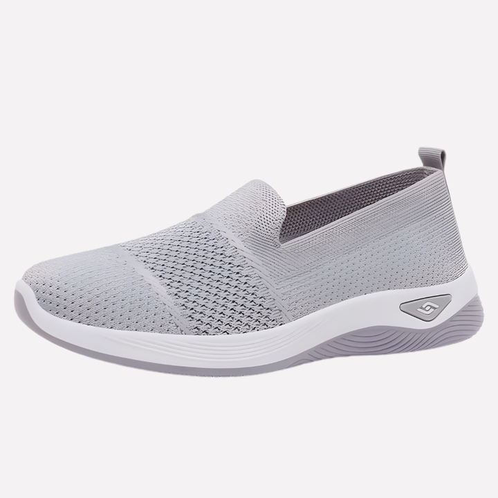 Grå damsneakers för aktiv vardag med mjuk dämpning och snygg design