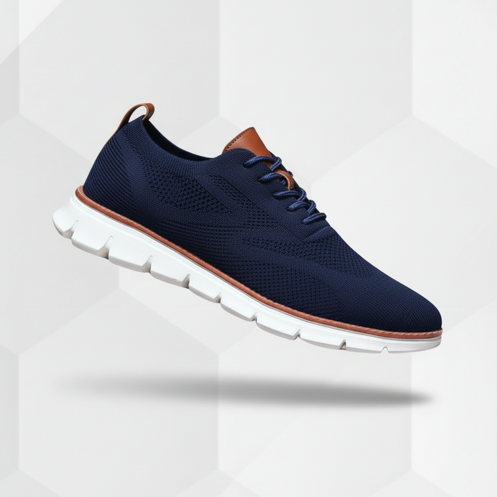 Låga herrsneakers uppställda i snygg vinkel