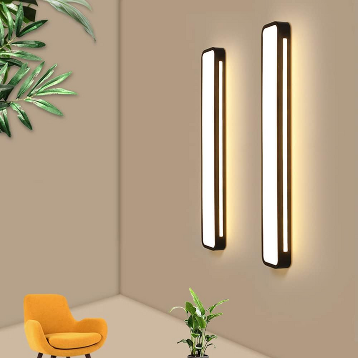 Vit minimalistisk lampa för tak med spritt och mjukt ljus