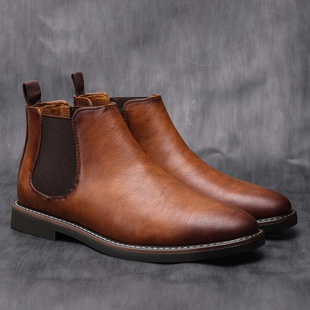 Bruna chelsea boots för herrar i klassisk och tidlös design