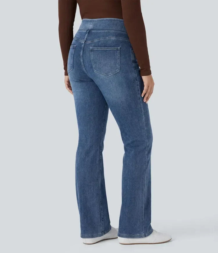 Dam plusstorlek hög midja bootcut jeans bakifrån