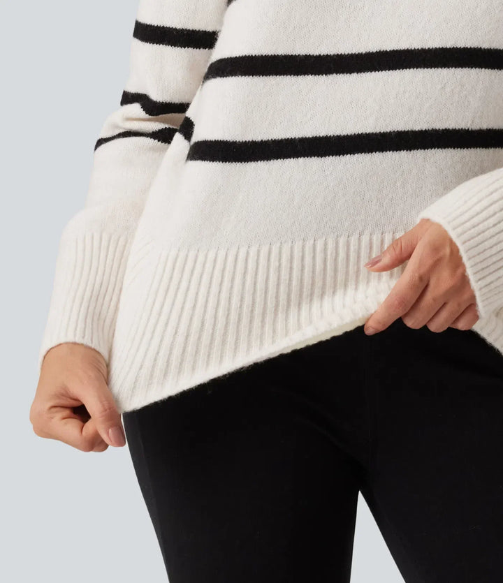 Baksida av långärmad vardagströja med randig design