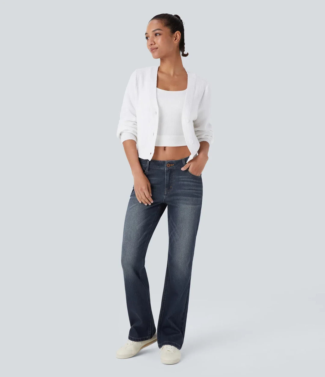 Vikta stretchiga lågmidjade bootcut-jeans i mjuk tvättad denim