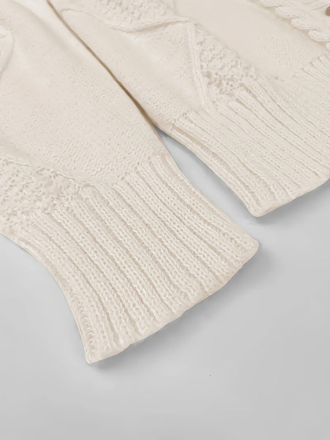 Mjuk damkofta i rosa höstmode perfekt för lager på lager-stil