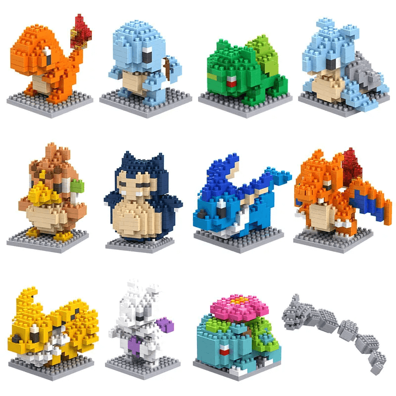 En översikt över flera olika färgglada anime karaktärer byggda med nanoblocks