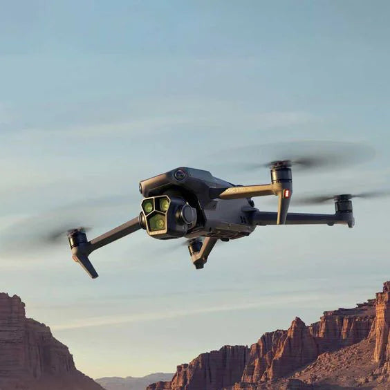 SkyMaster HS175D 4K quadcopter drönare med trippelkamera och hopfällbar design för flygfotografering