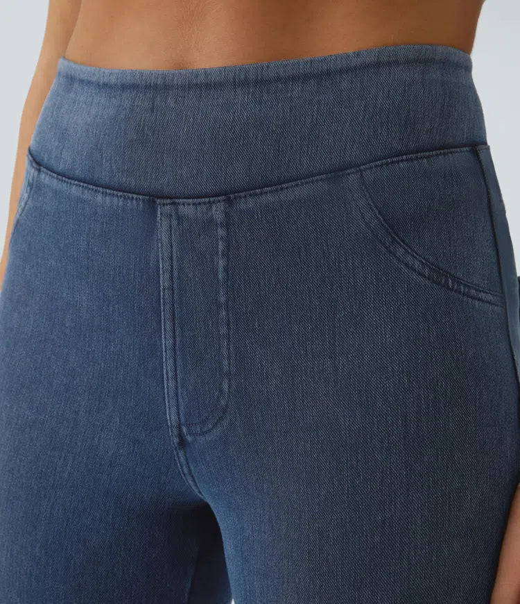 Smidiga vardagsbyxor och leggings för dam med bred midjeresår