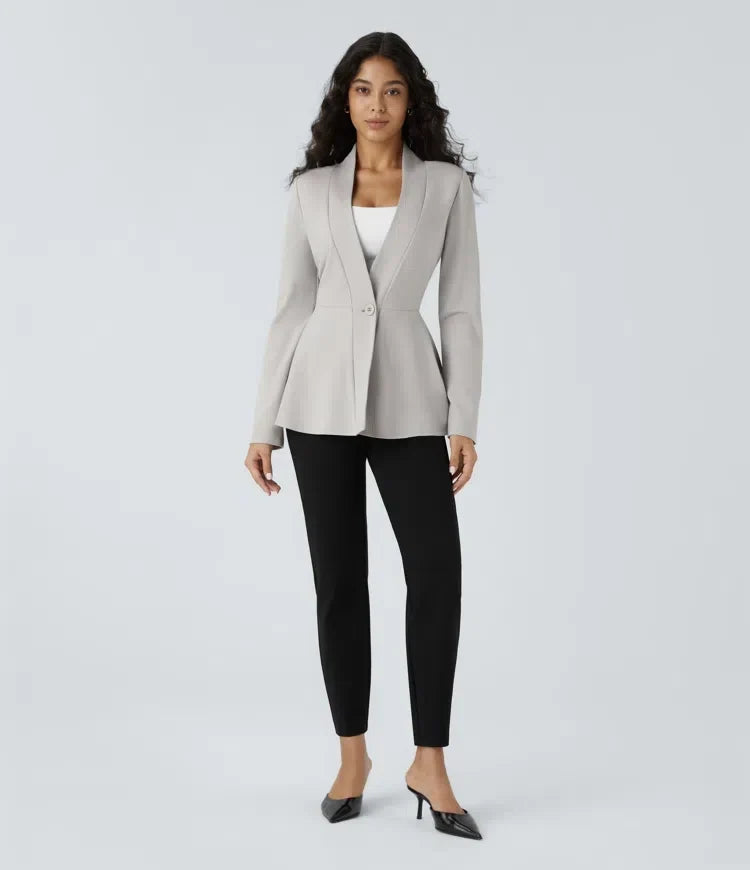 Moderna damkläder: elegant arbetsjacka med feminin peplum-skärning