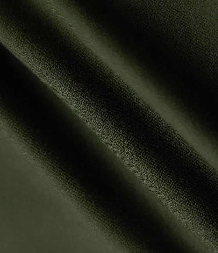 Beige arbetskläder damkavaj med v-ringning och funktionell design
