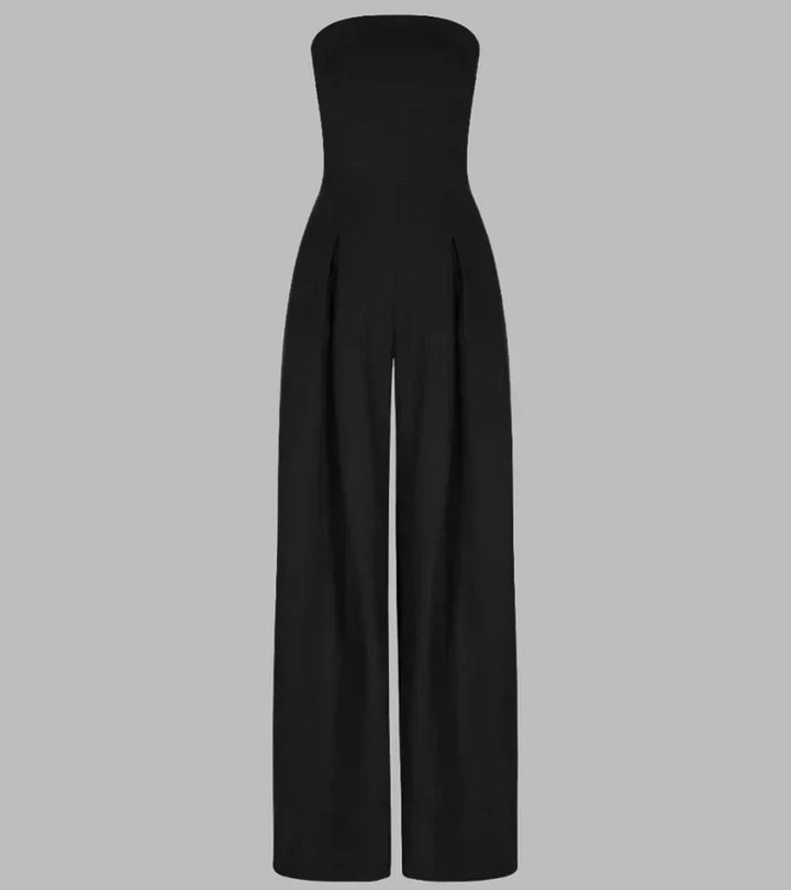 Detaljbild på halsringning och ärmar på populär dam jumpsuit