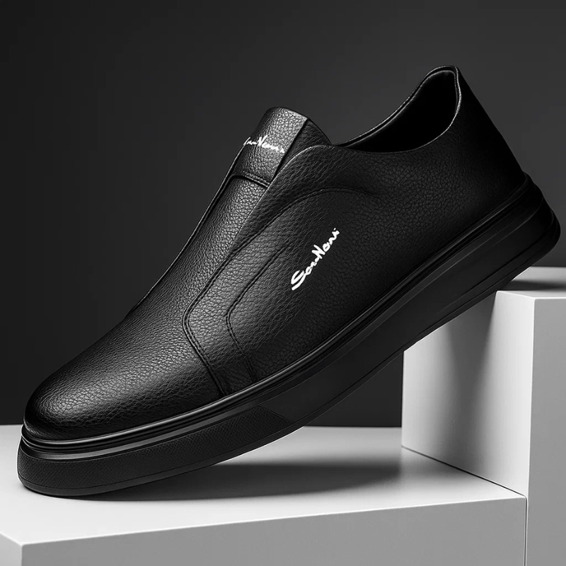 Snygga svarta vardagsskor för män i bekväm slip-on modell