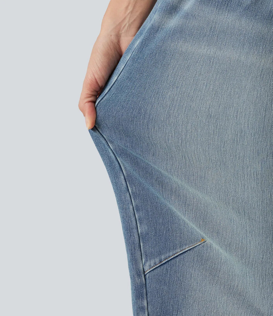 Stilrena dam jeans med vida barrel ben och hög midja