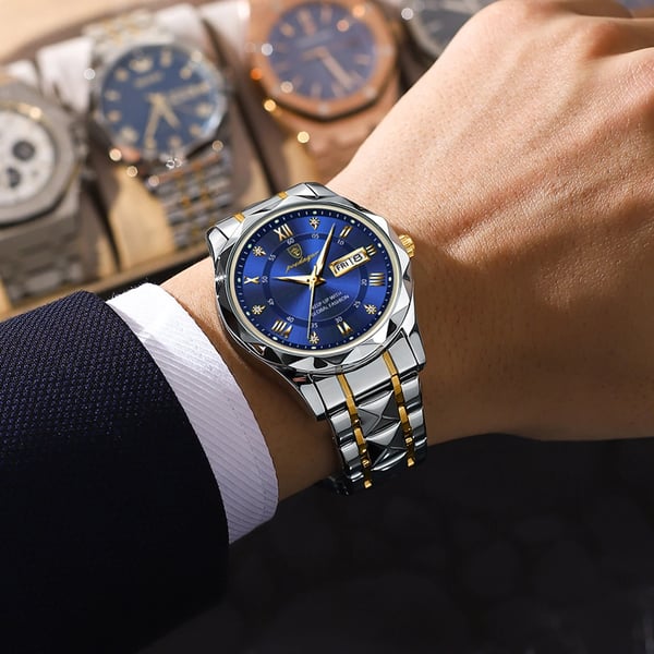 Stilren armbandsur med metallarmband placerad på elegant bakgrund