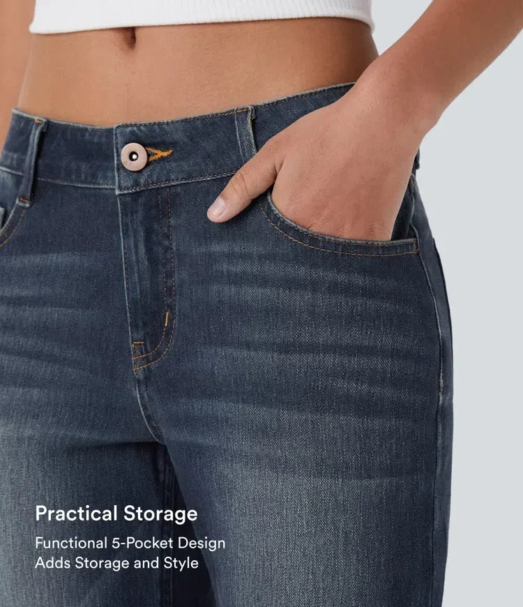 Blå bootcut-jeans med låg midja och stretch för dam bakifrån