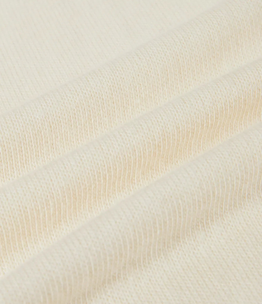 Lager på lager-kläder med stilren damcardigan