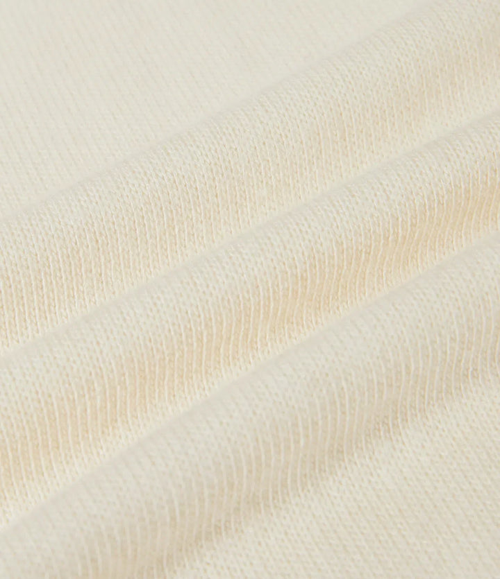 Lager på lager-kläder med stilren damcardigan
