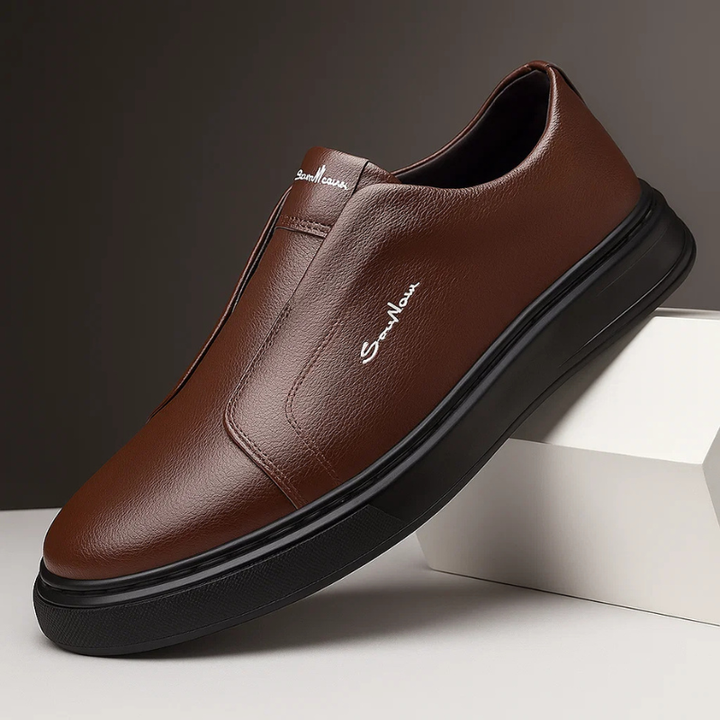 Bruna slip-on-sneakers i stilren design