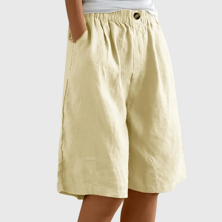 Moderna damshorts med fina detaljer och hög komfort