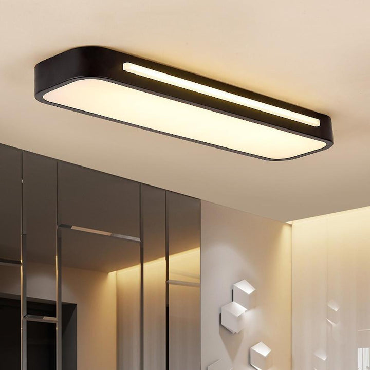 Elegant LED belysning i taket med skandinavisk estetik