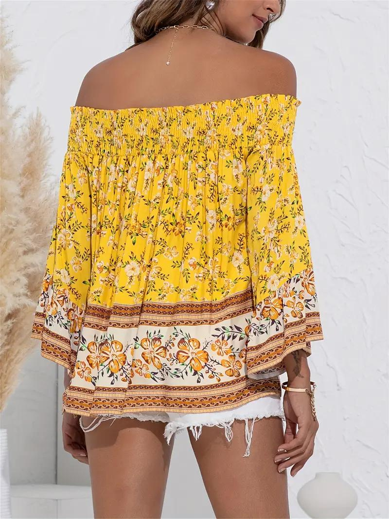 Luftig off shoulder blus i dammodell med härliga sommarfärger