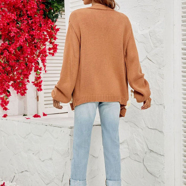 Oversized dam cardigan i brunt med dekorativa blommor för höstens outfits