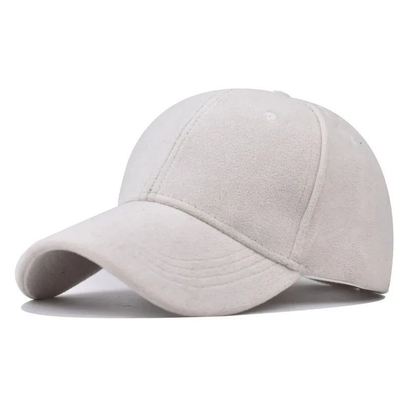 Vit eller ljusbeige unisex keps med justerbar rem bak